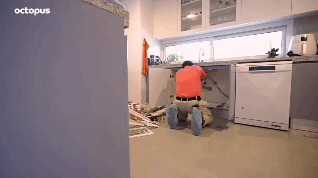 How Much Does A Plumber Cost In Dubai? How Much Does a Plumber Cost in Dubai?